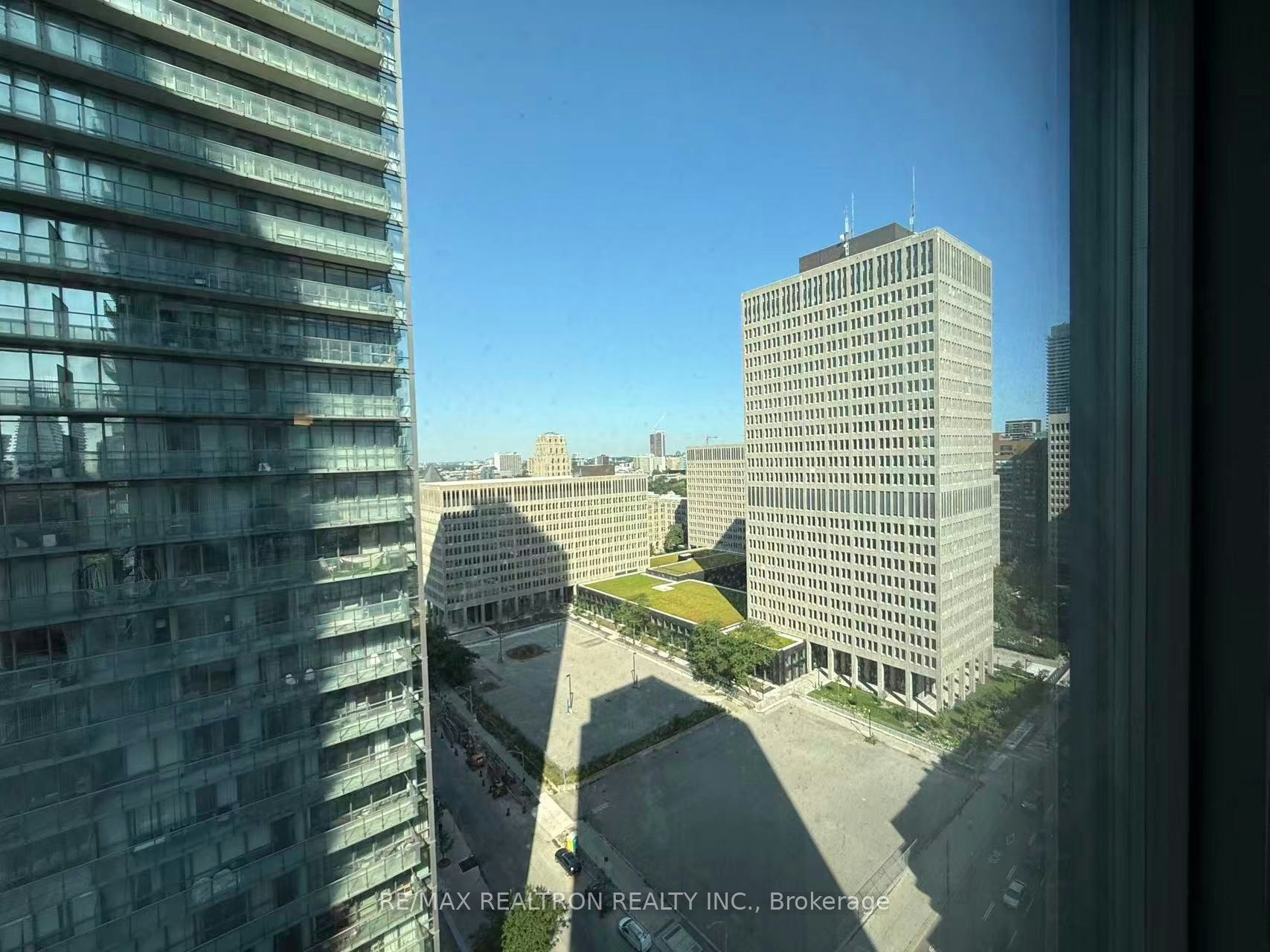 2002-37 Grosvenor Street, Toronto, ON, M4Y 3G5 - 23