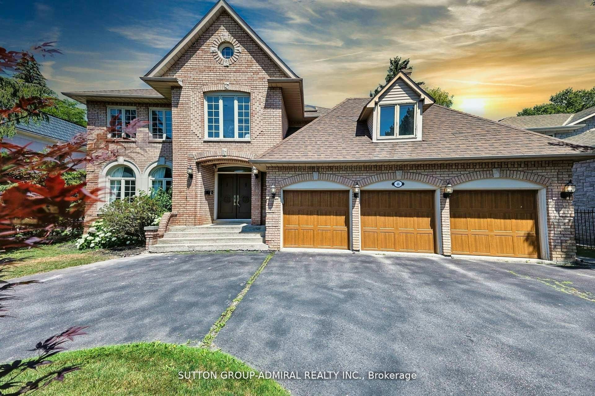 48 Berkindale Drive, Toronto, ON, M2L 1Z8