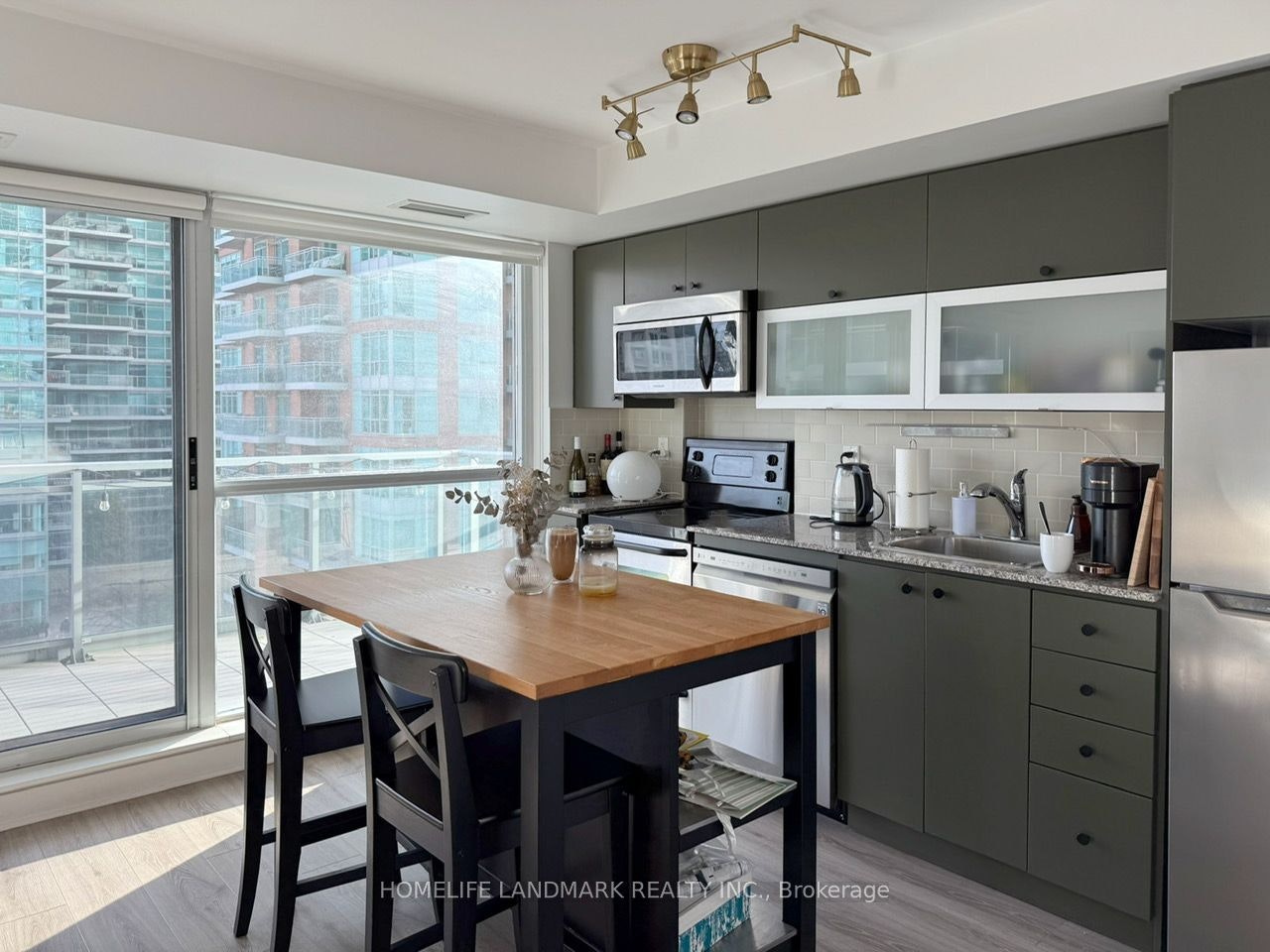 601-100 Western Battery Road, Toronto, ON, M6K 3S2 - 4