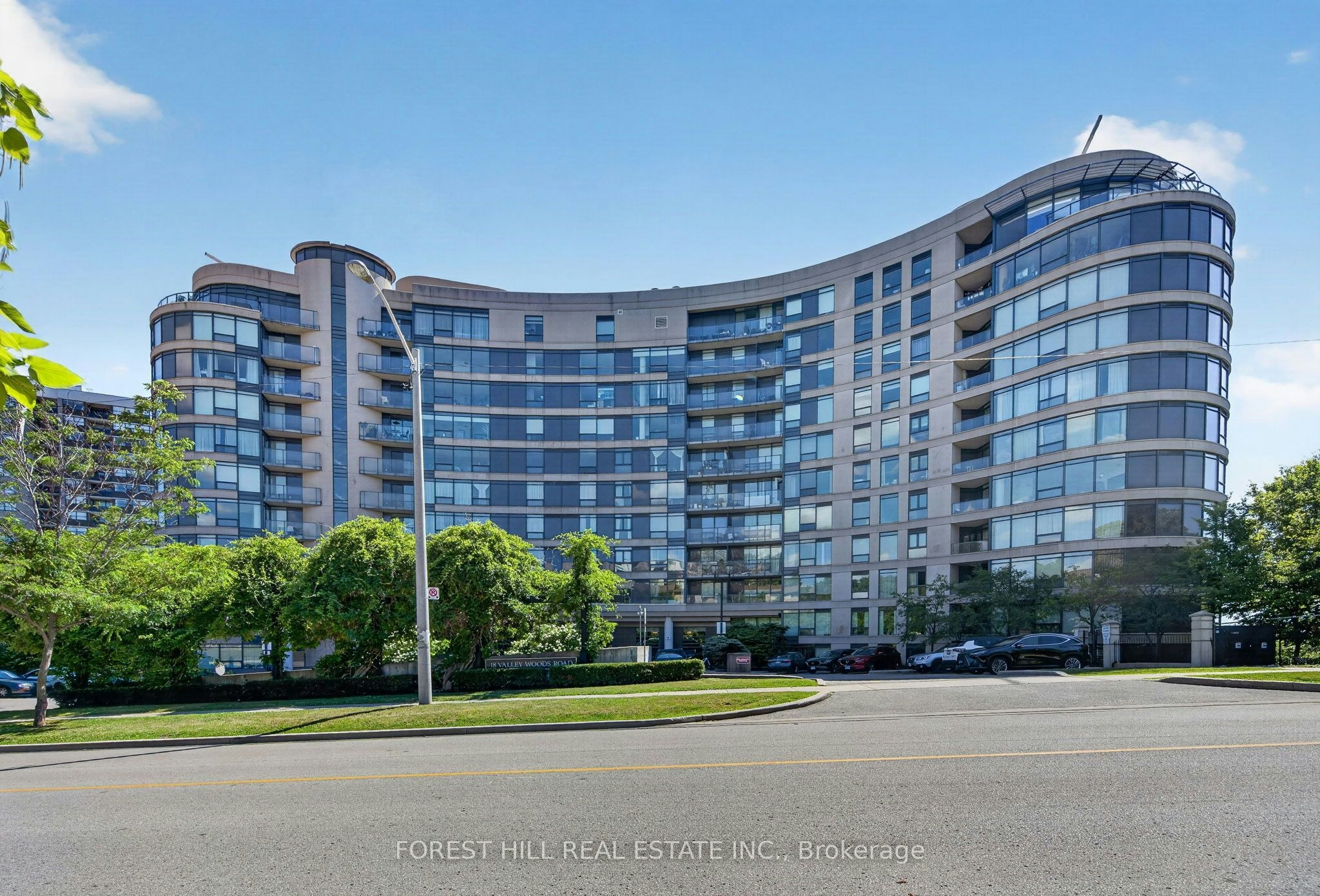 PH310-18 Valley Woods Road, Toronto, ON, M3A 0A1
