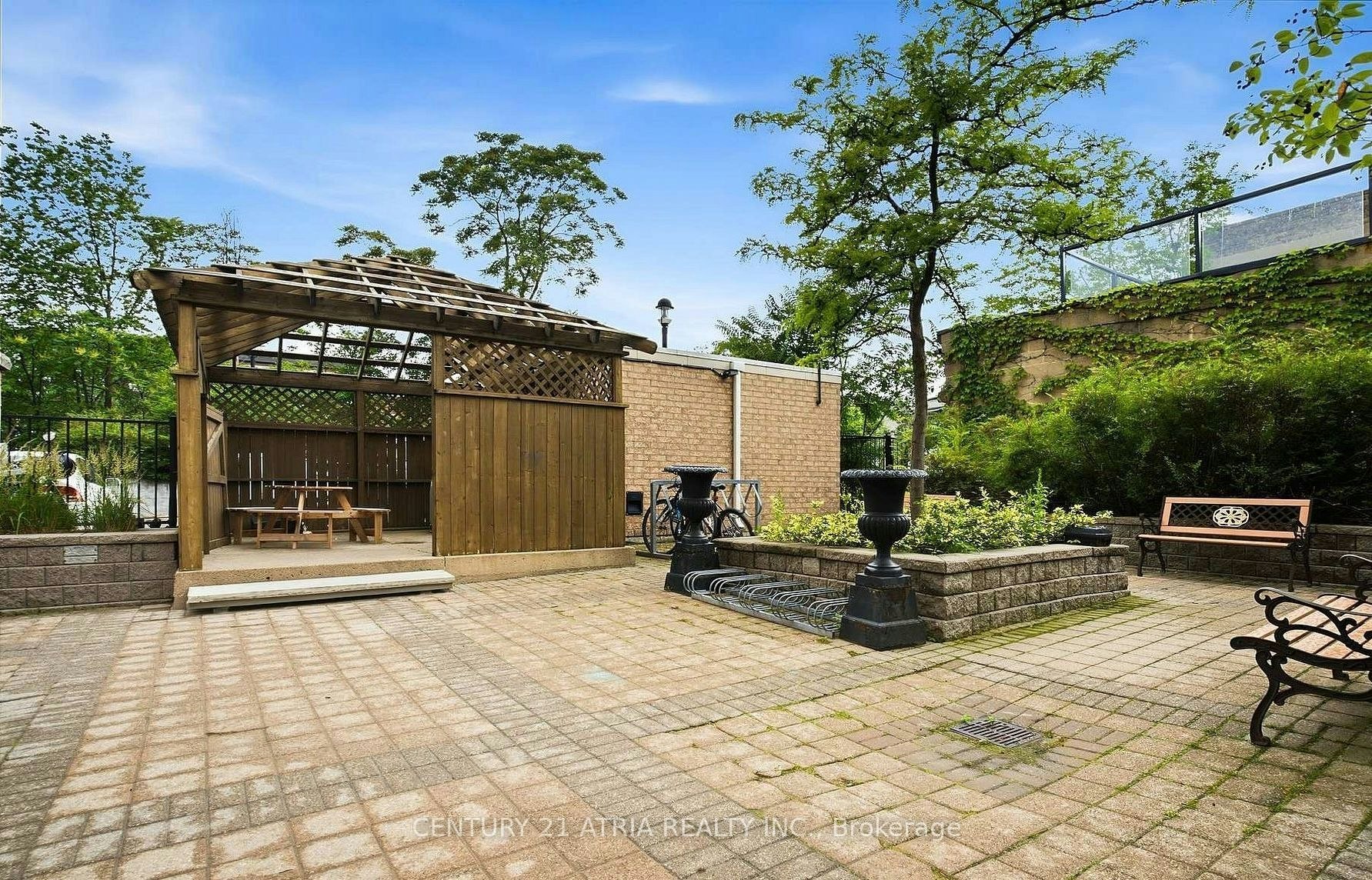 103-140 Bathurst Street, Toronto, ON, M5V 3N8 - 13