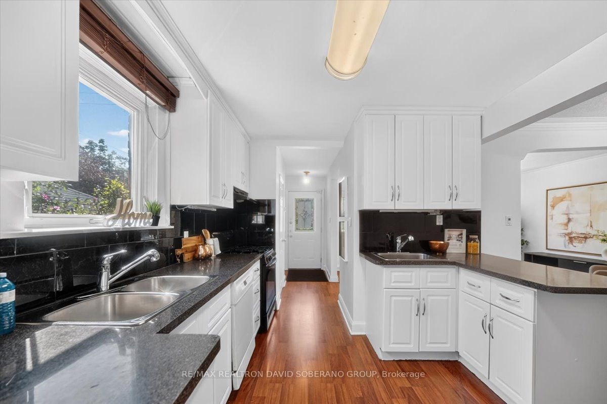 122 Mcgillivray Avenue - 4