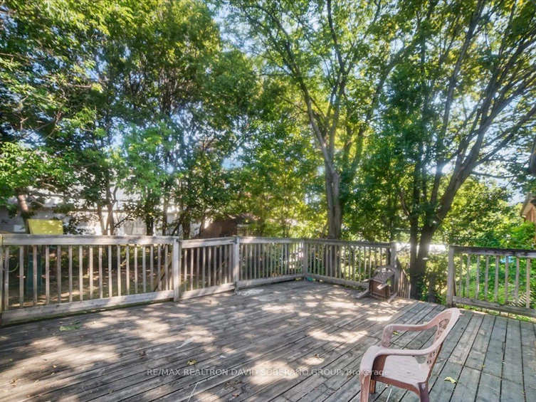 122 Mcgillivray Avenue, Toronto, ON, M5M 2Y6 - 37
