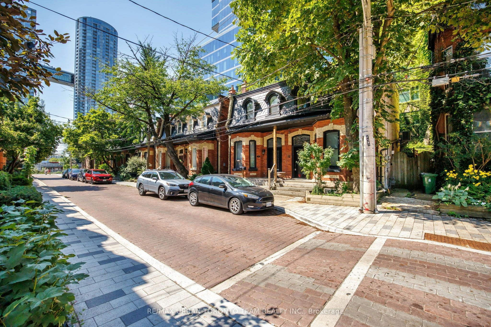 18 Draper Street, Toronto, ON, M5V 2M4 - 40
