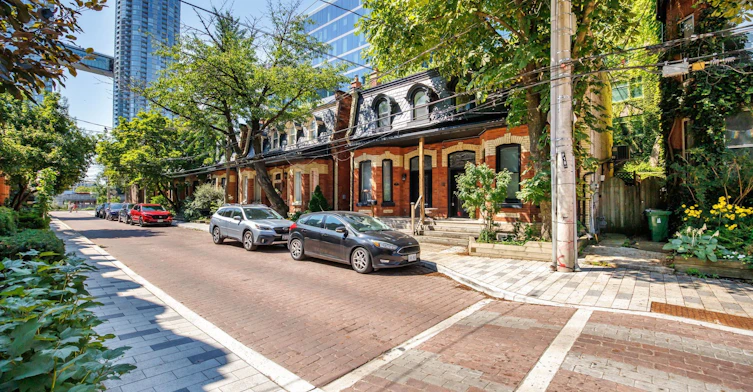 18 Draper Street, Toronto, ON, M5V 2M4 - 40