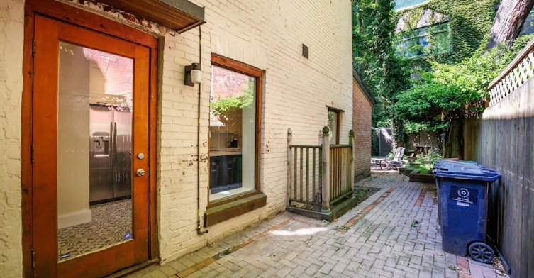 18 Draper Street, Toronto, ON, M5V 2M4 - 33