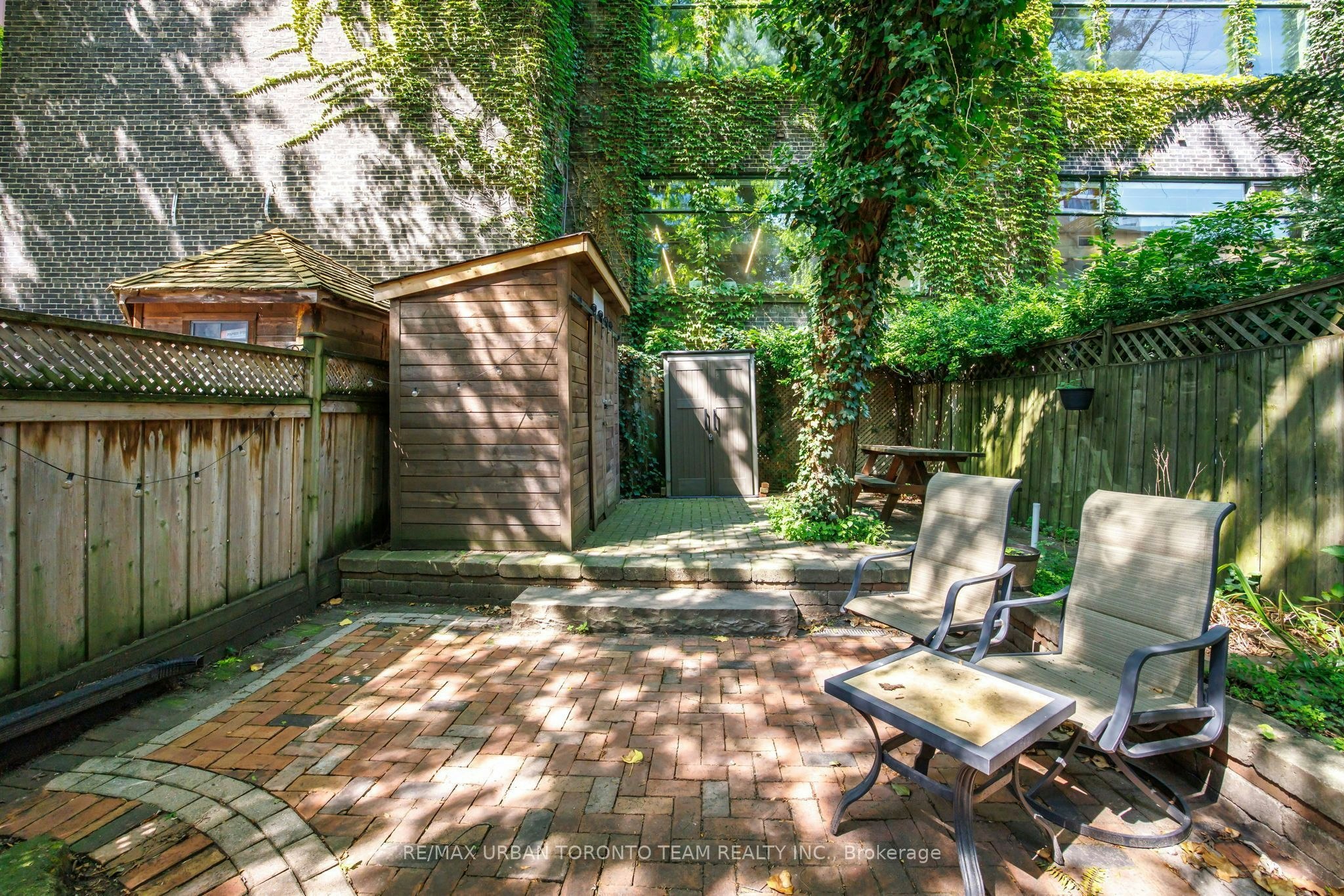 18 Draper Street, Toronto, ON, M5V 2M4 - 36