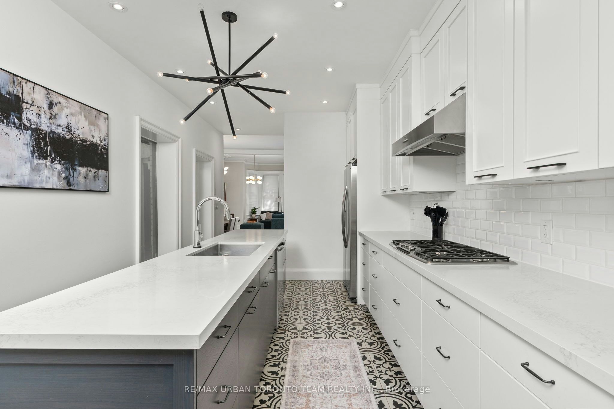 18 Draper Street, Toronto, ON, M5V 2M4 - 12
