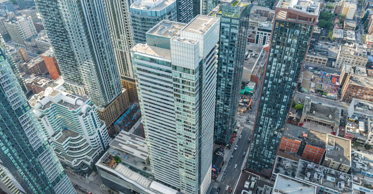 4702-327 King Street W, Toronto, ON, M5V 0W7 - 5