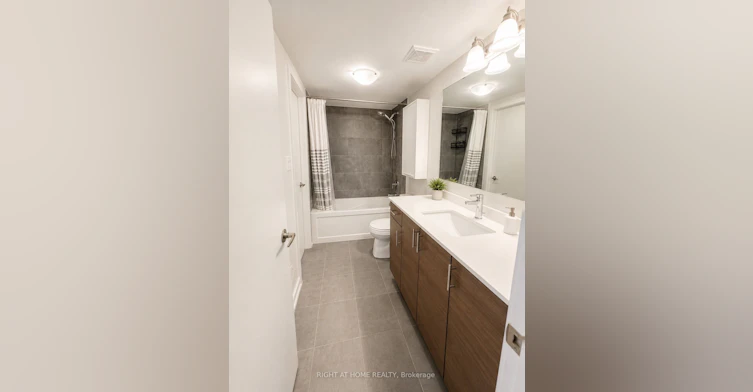 9-51 Florence Street, Toronto, ON, M6K 0C5 - 13