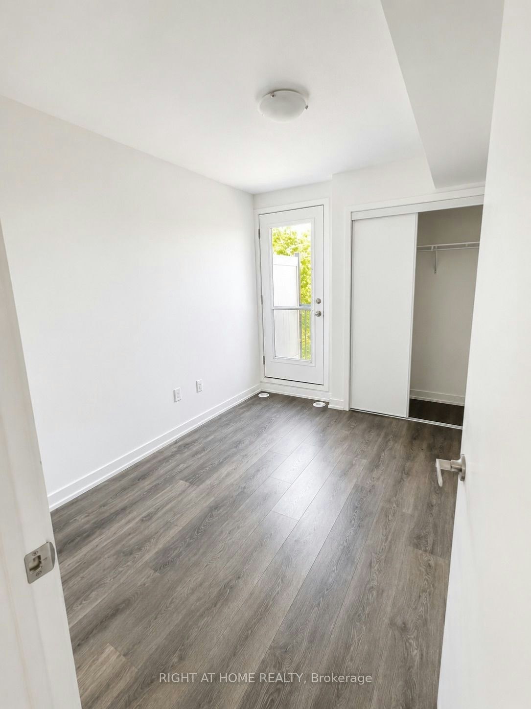 9-51 Florence Street, Toronto, ON, M6K 0C5 - 10