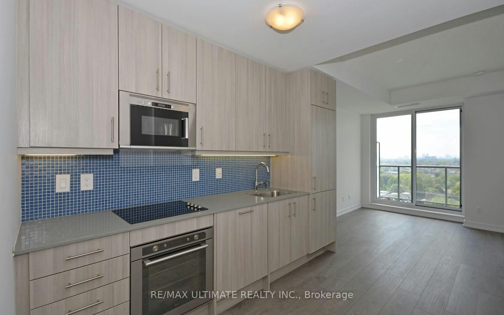 1510-297 College Street, Toronto, ON, M5T 1S2 - 2