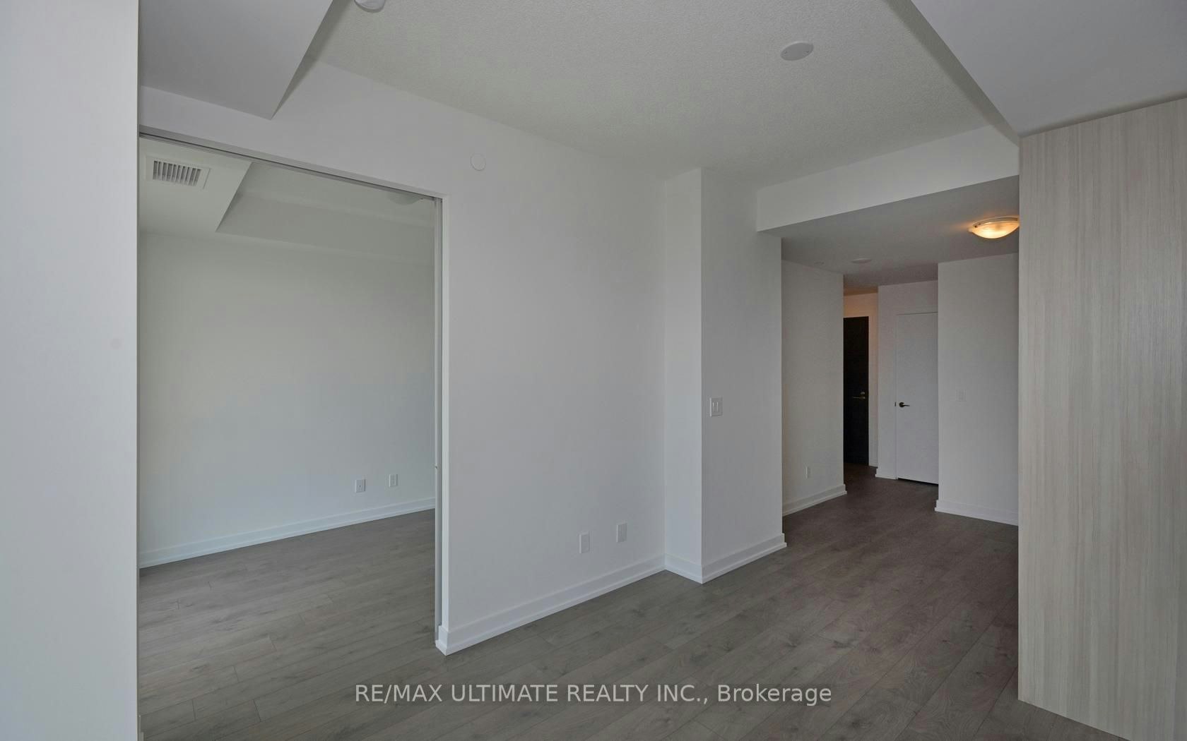 1510-297 College Street, Toronto, ON, M5T 1S2 - 4
