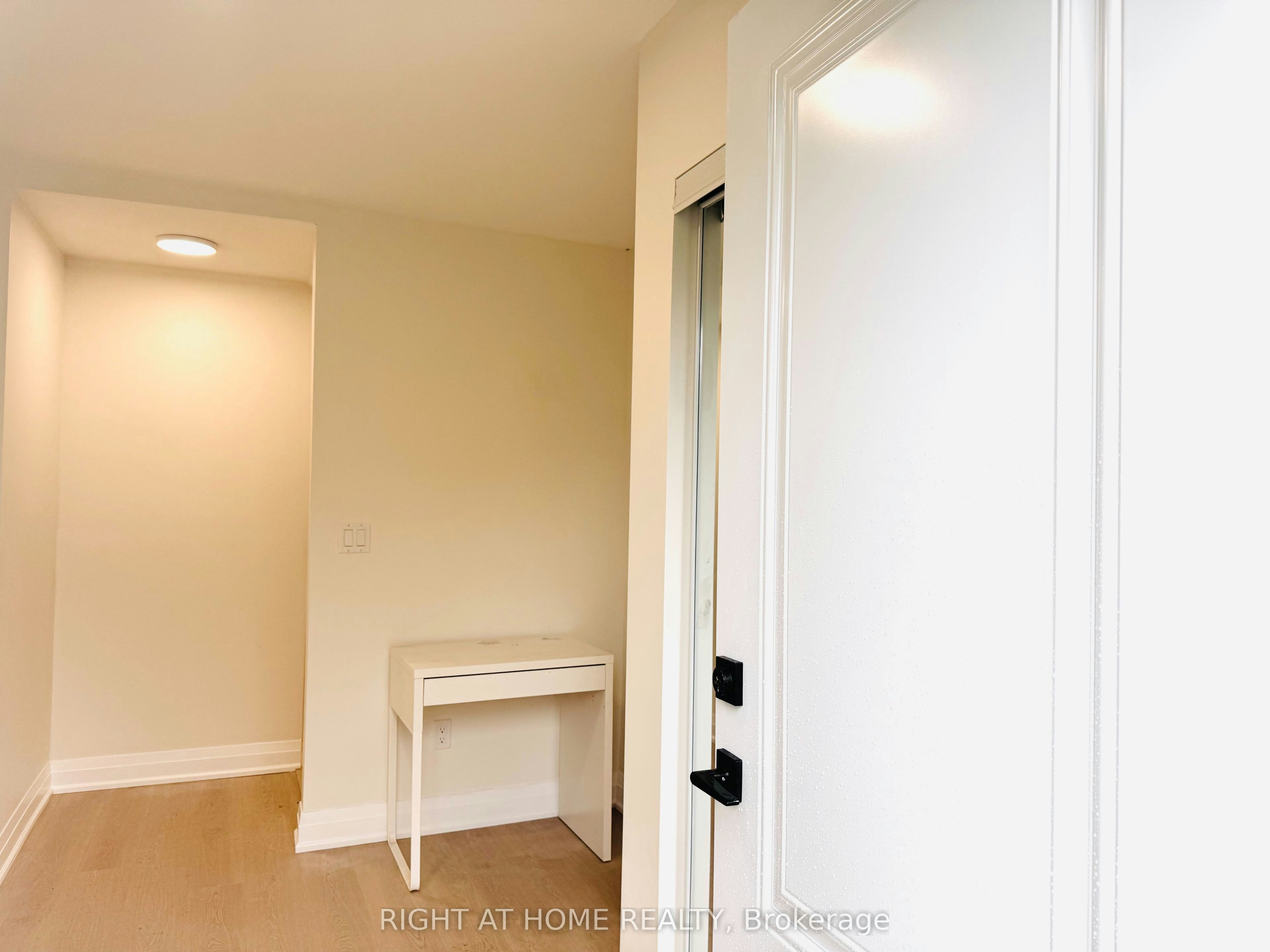 Basement-26 Goodview Road, Toronto, ON, M2J 2K5 - 18