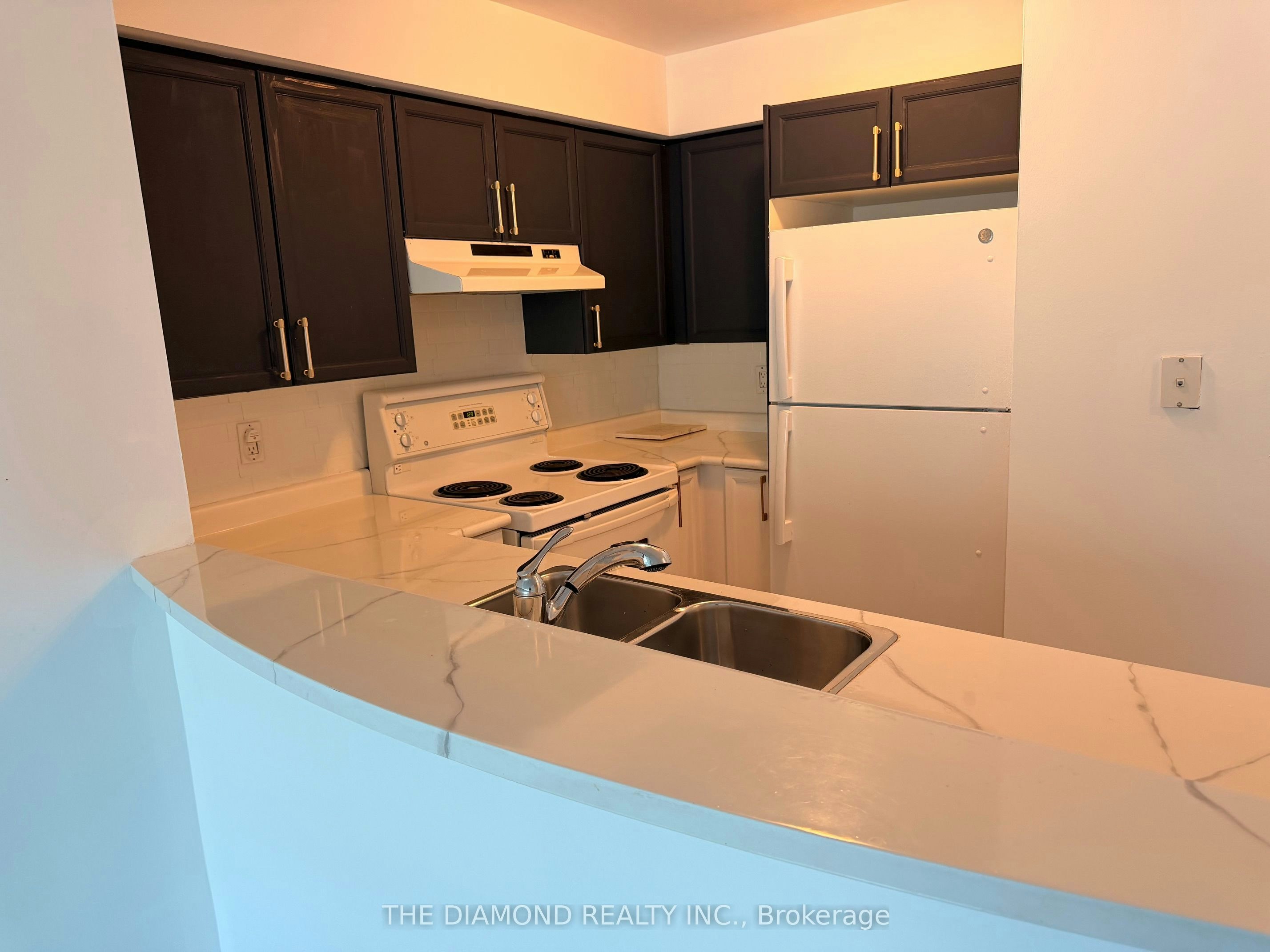 1024-109 Front Street E, Toronto, ON, M5A 4P7 - 8