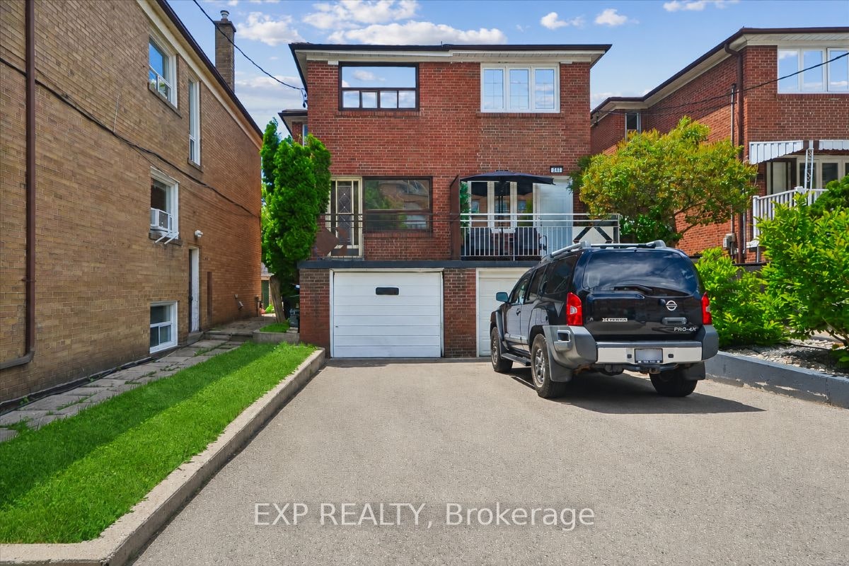 346 Westmount Avenue, Toronto, ON, M6E 3N2