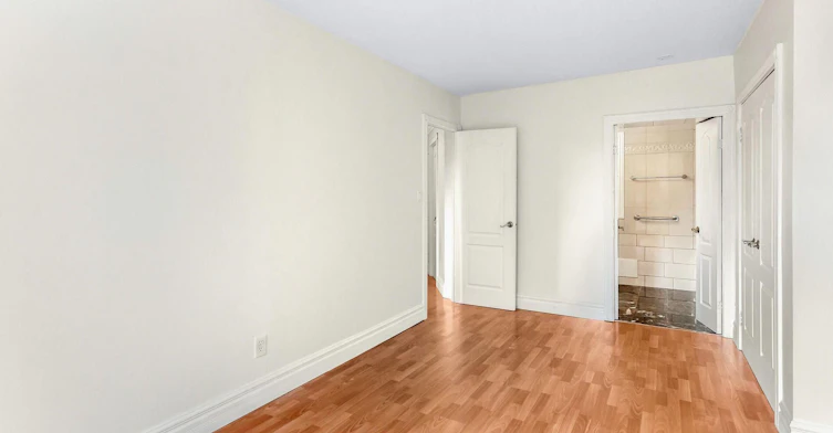 837-33 Harbour Square, Toronto, ON, M5J 2G2 - 23