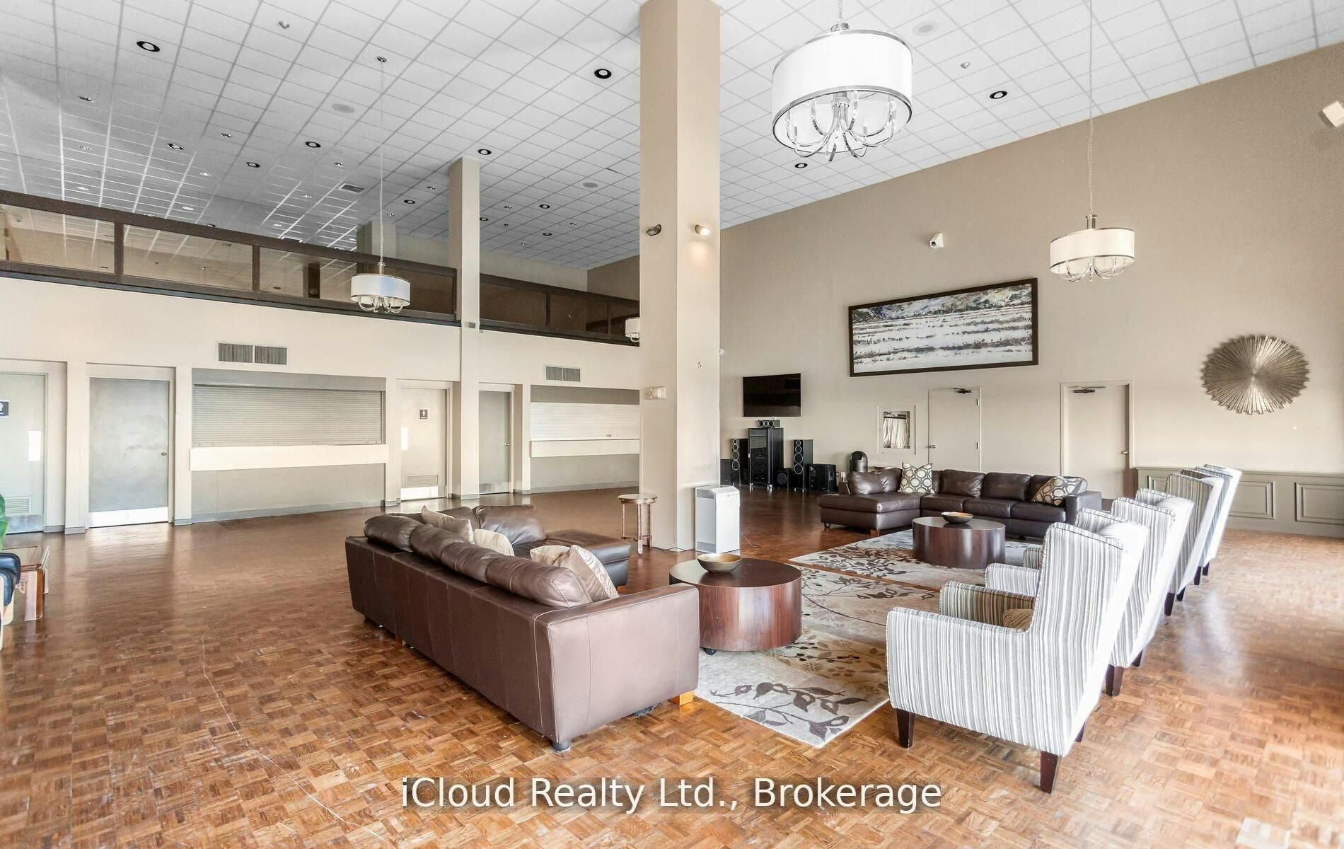 837-33 Harbour Square, Toronto, ON, M5J 2G2 - 35