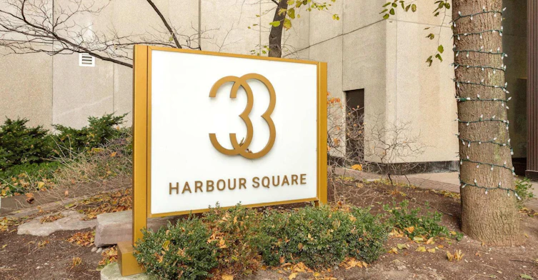 837-33 Harbour Square, Toronto, ON, M5J 2G2