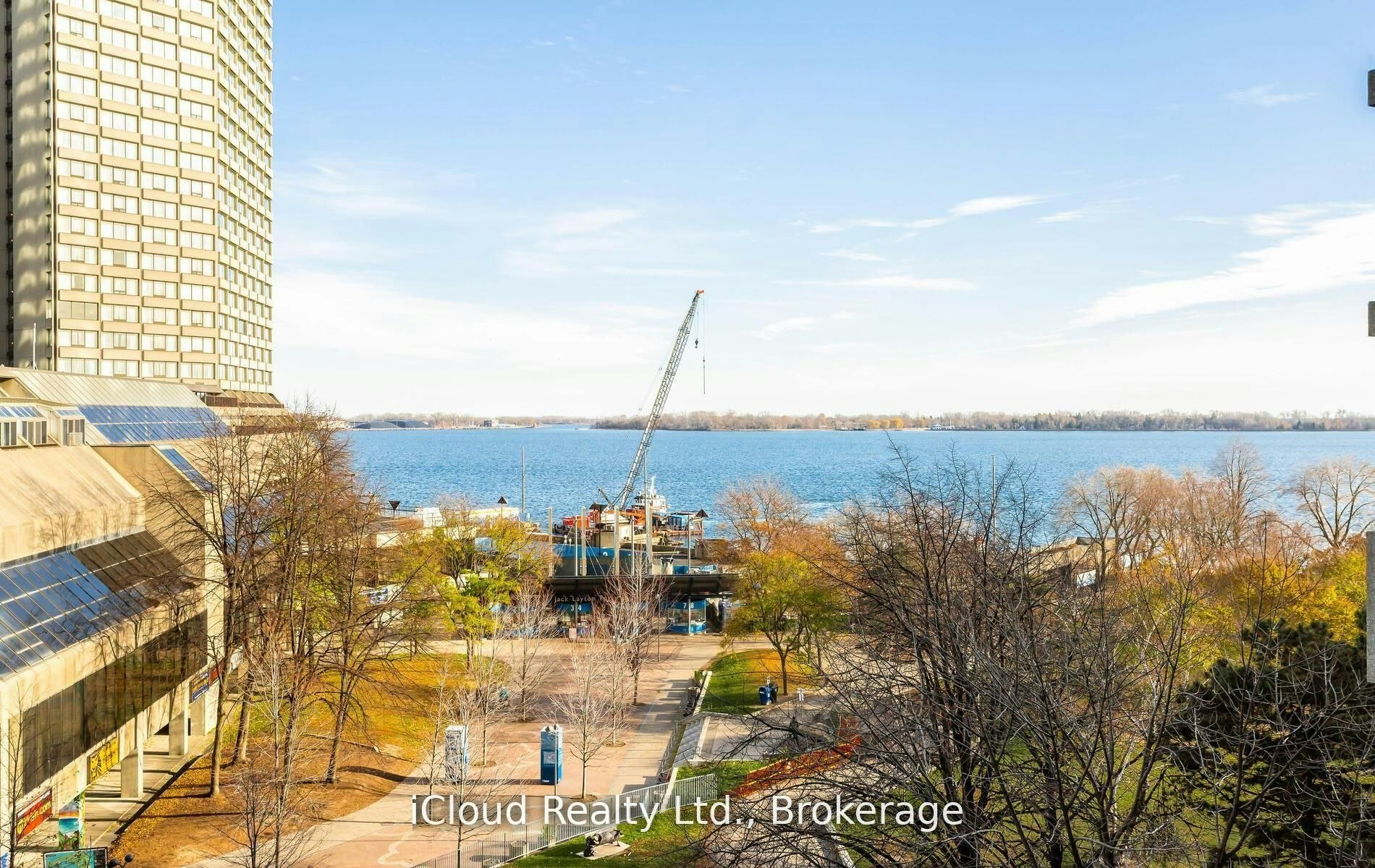 837-33 Harbour Square, Toronto, ON, M5J 2G2 - 33