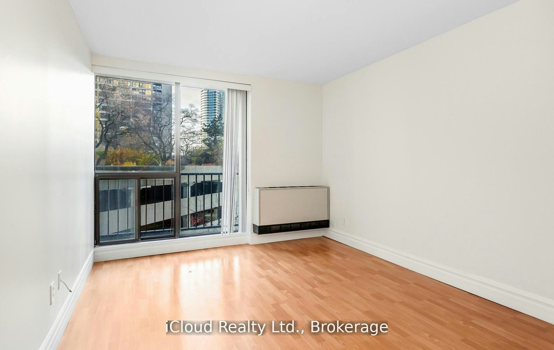 837-33 Harbour Square, Toronto, ON, M5J 2G2 - 26
