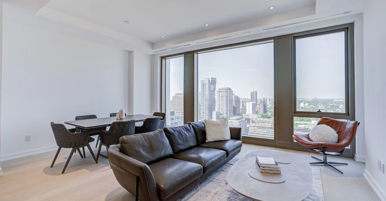 2202-1315 Bay Street, Toronto, ON, M5R 0E4 - 3