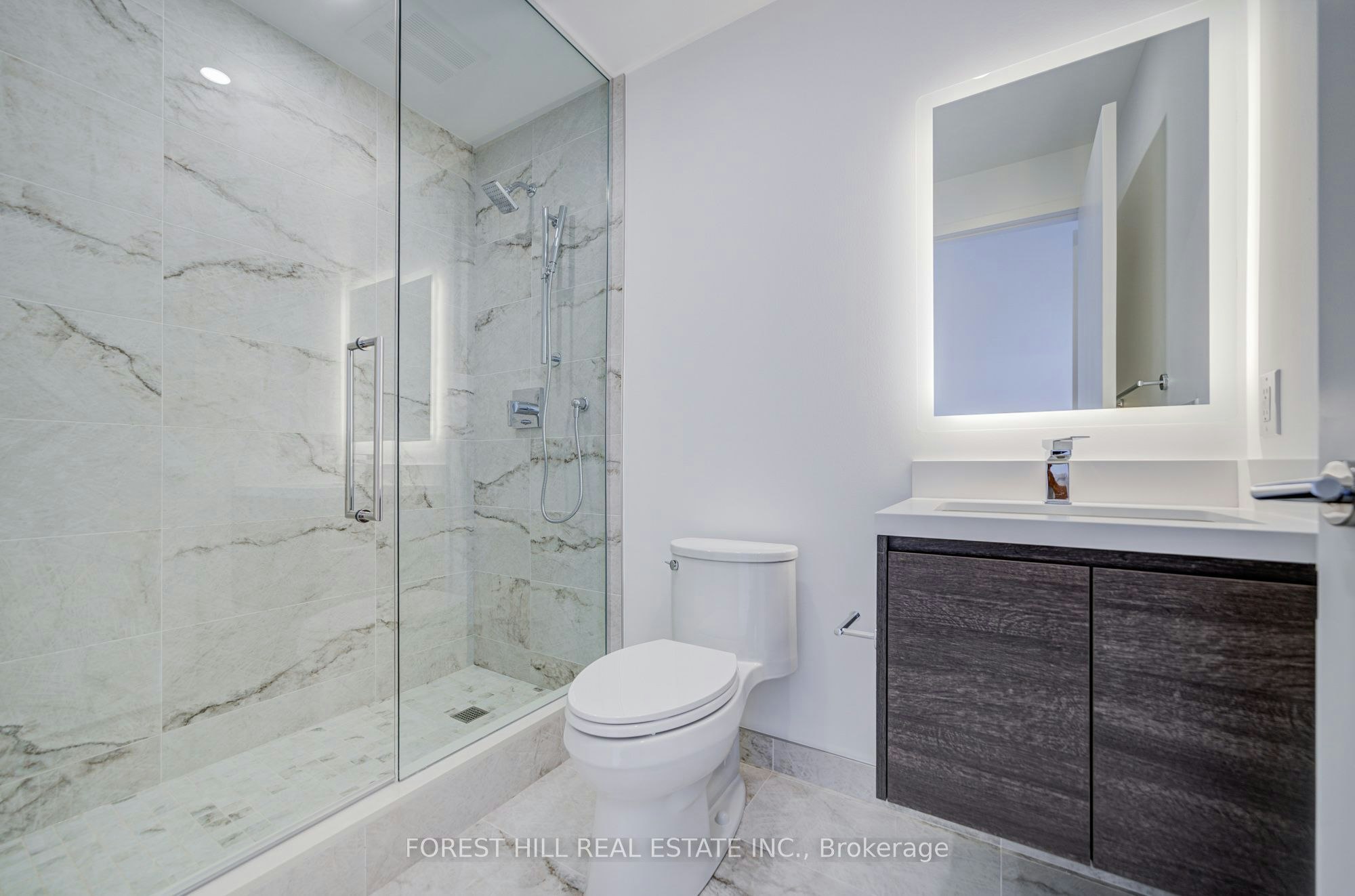 2202-1315 Bay Street, Toronto, ON, M5R 0E4 - 10