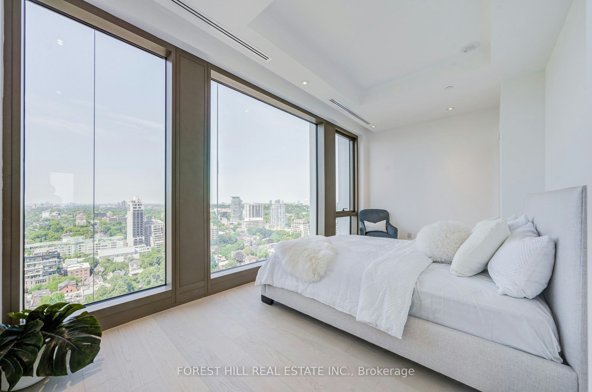 2202-1315 Bay Street, Toronto, ON, M5R 0E4 - 8