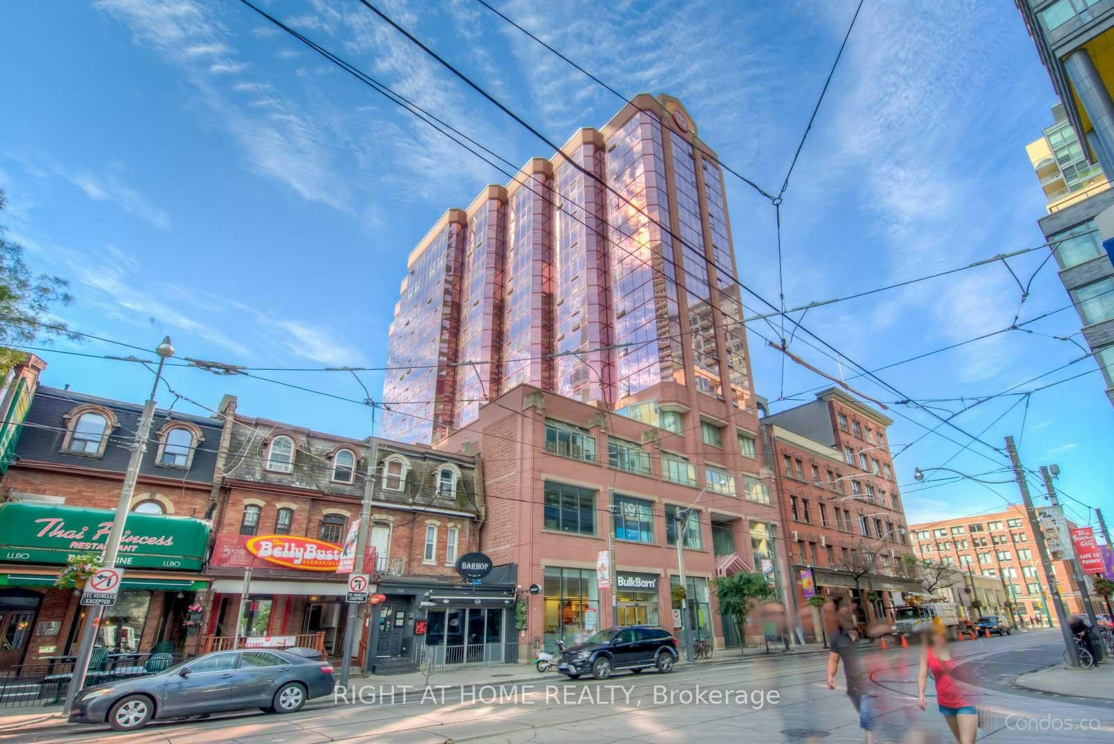 PH1206-393 King Street W, Toronto, ON, M5V 1K1