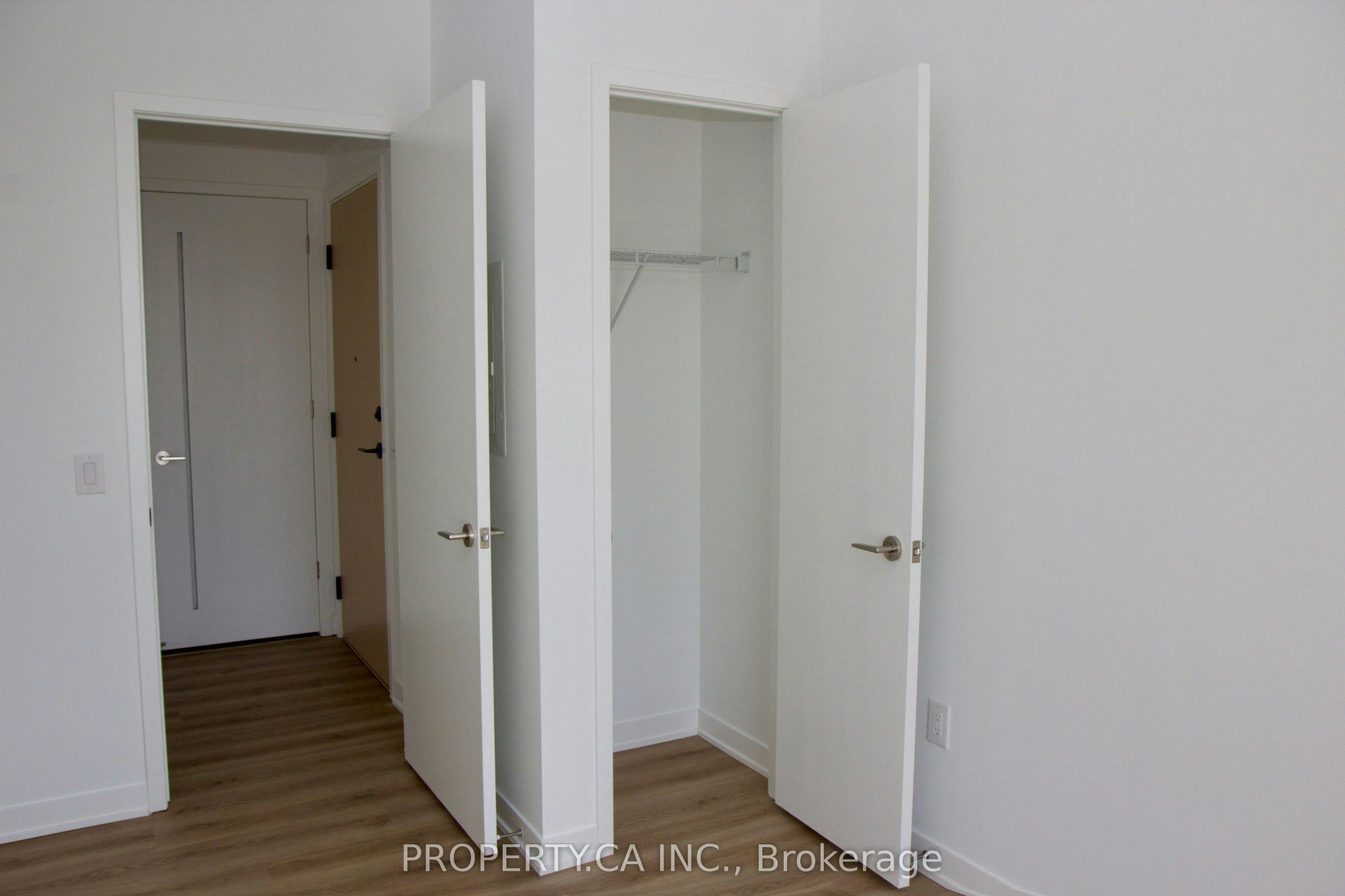 1904-10 Oak Street, Toronto, ON, M5A 0Z1 - 9