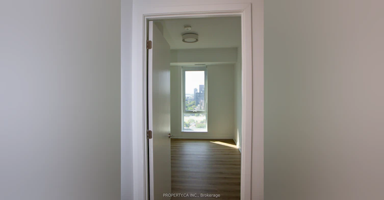 1904-10 Oak Street, Toronto, ON, M5A 0Z1 - 10
