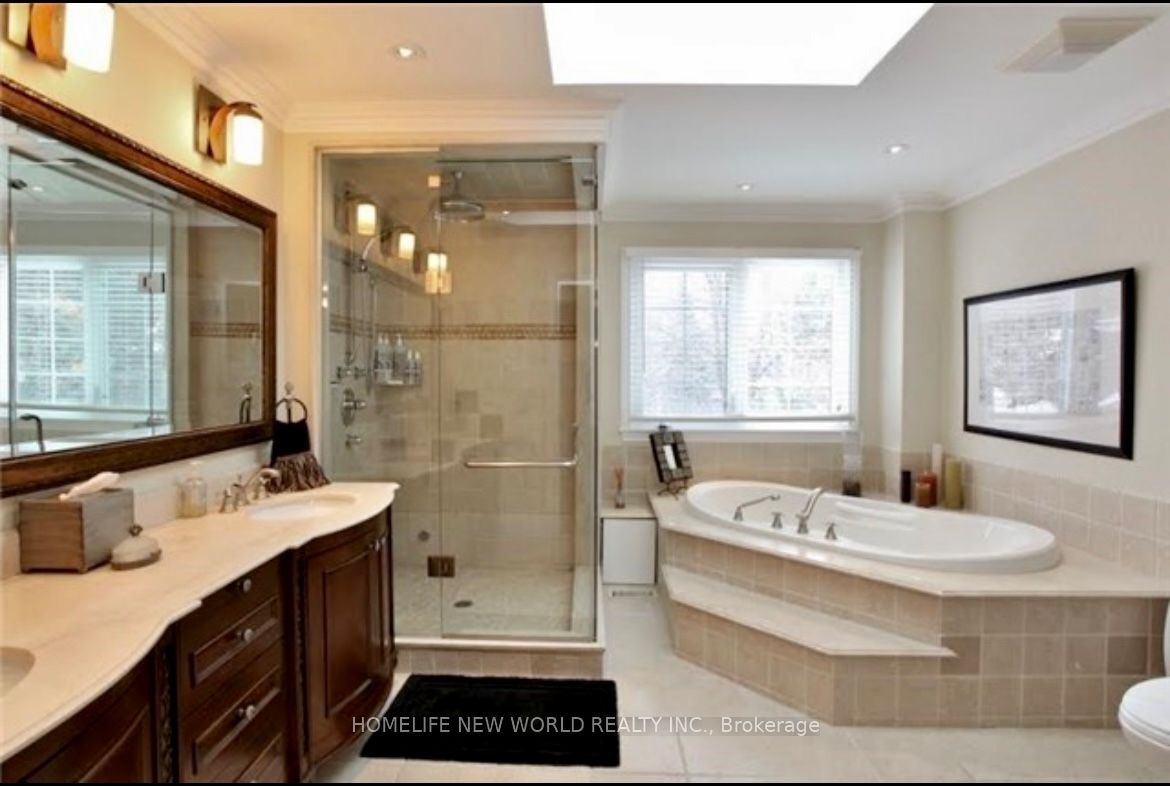 5 Junewood Crescent, Toronto, ON, M2L 2C3 - 6