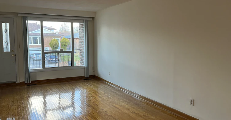 UPPER-31 Pawnee Avenue, Toronto, ON, M2H 3C6 - 4