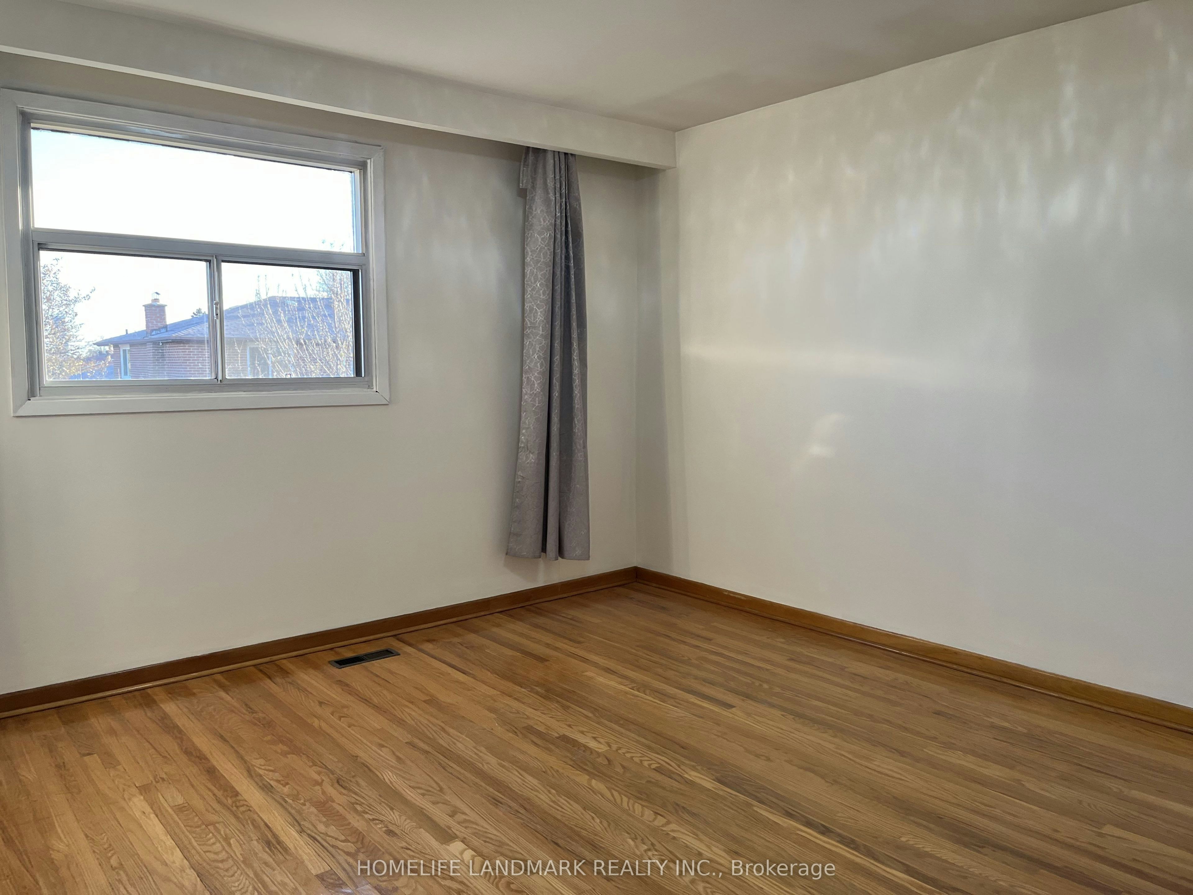 UPPER-31 Pawnee Avenue, Toronto, ON, M2H 3C6 - 14