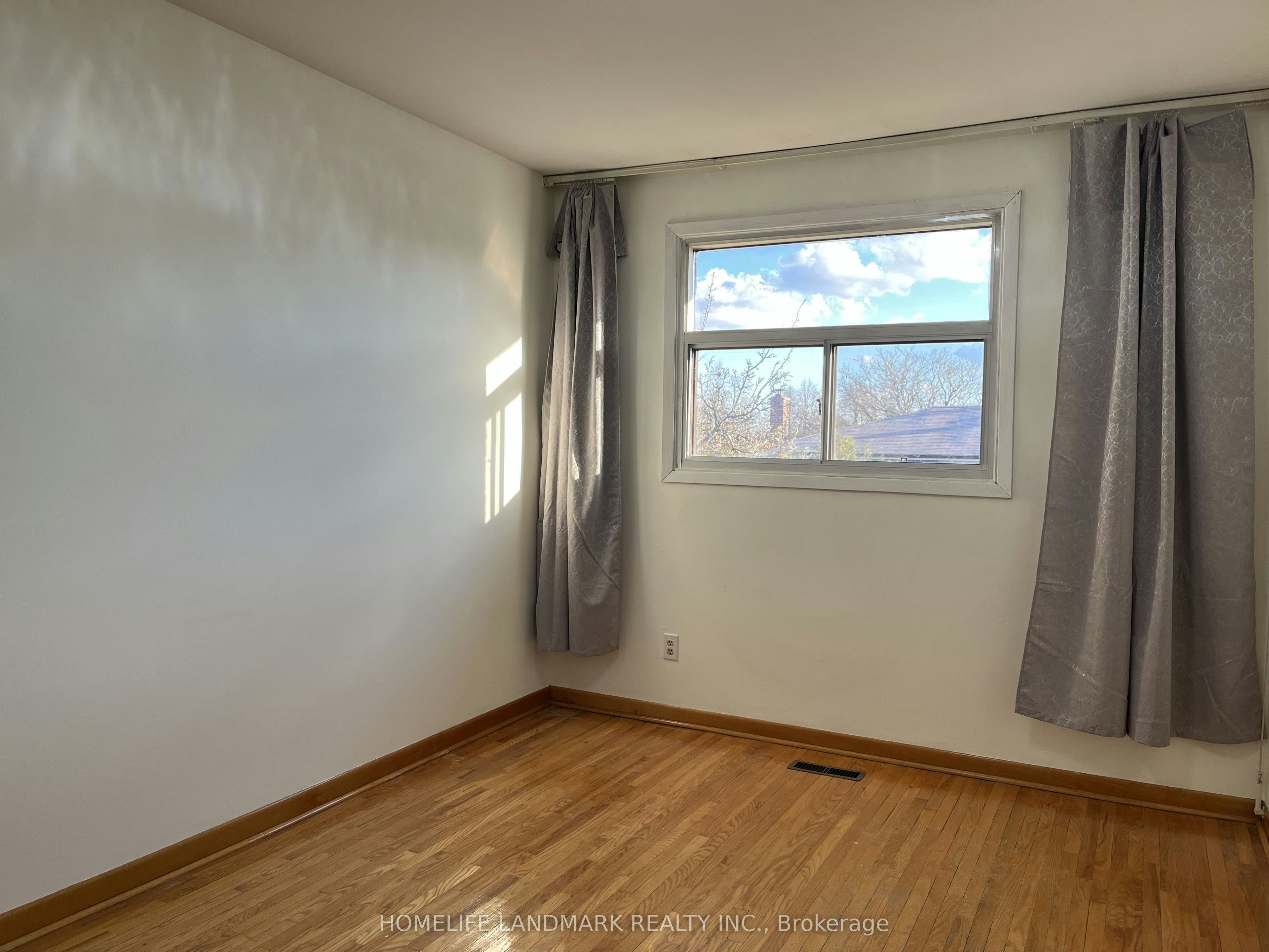 UPPER-31 Pawnee Avenue, Toronto, ON, M2H 3C6 - 15