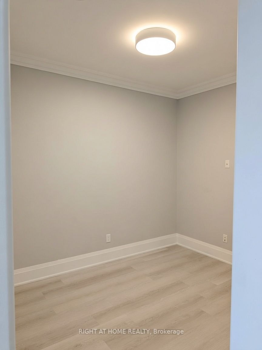 100 Harrison Garden Boulevard, Toronto, ON, M2M 0C2 - 3