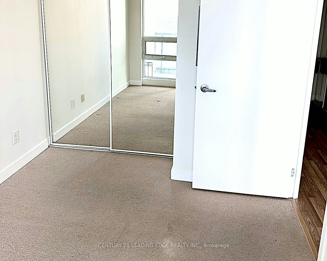 2203-12 Yonge Street, Toronto, ON, M5E 1Z9 - 10