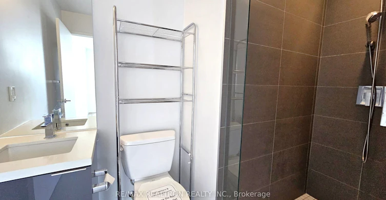 1201-8 Eglinton Avenue, Toronto, ON, M4P 0C1 - 11