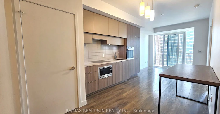 1201-8 Eglinton Avenue, Toronto, ON, M4P 0C1 - 3