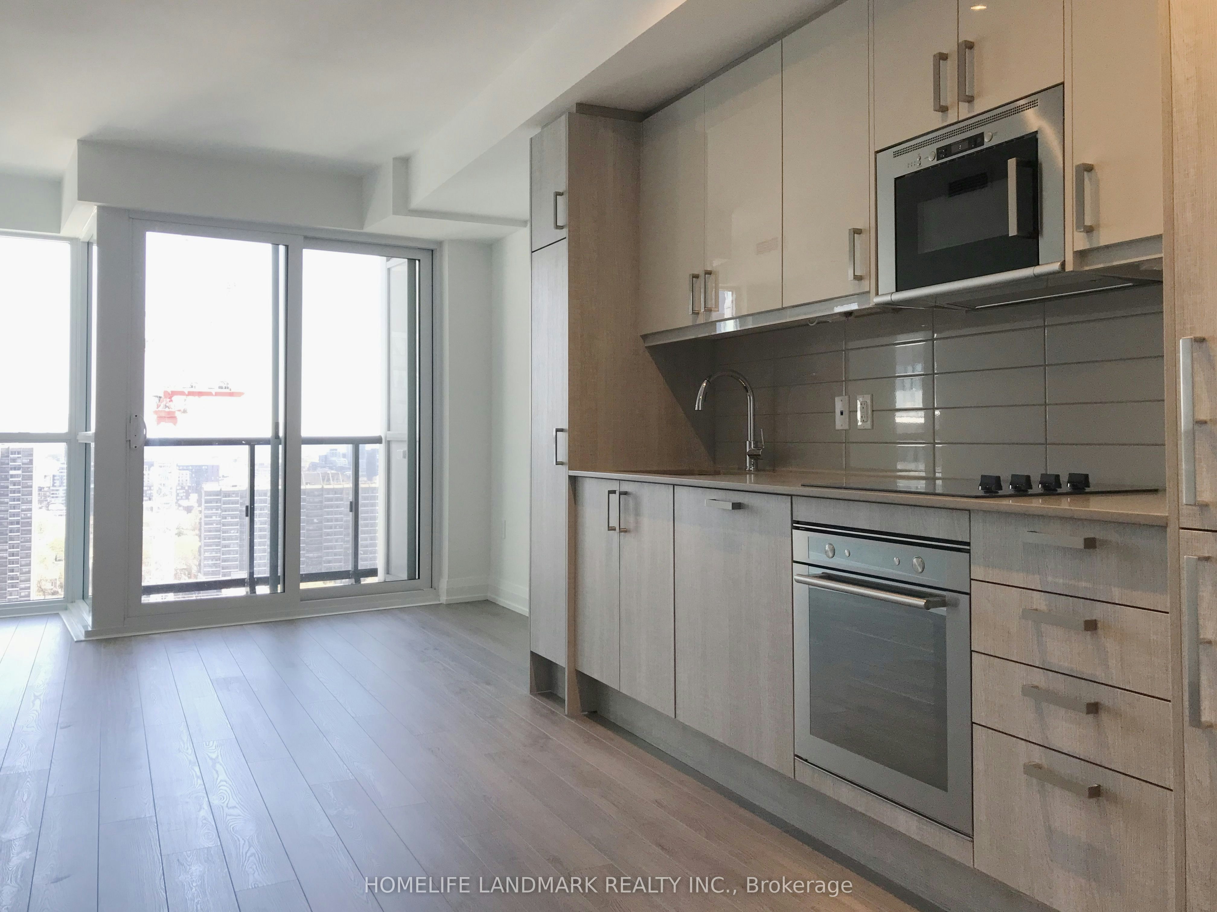 2310-77 Mutual Street, Toronto, ON, M5B 2A9 - 2