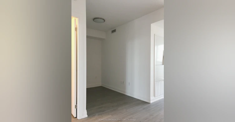 2310-77 Mutual Street, Toronto, ON, M5B 2A9 - 4