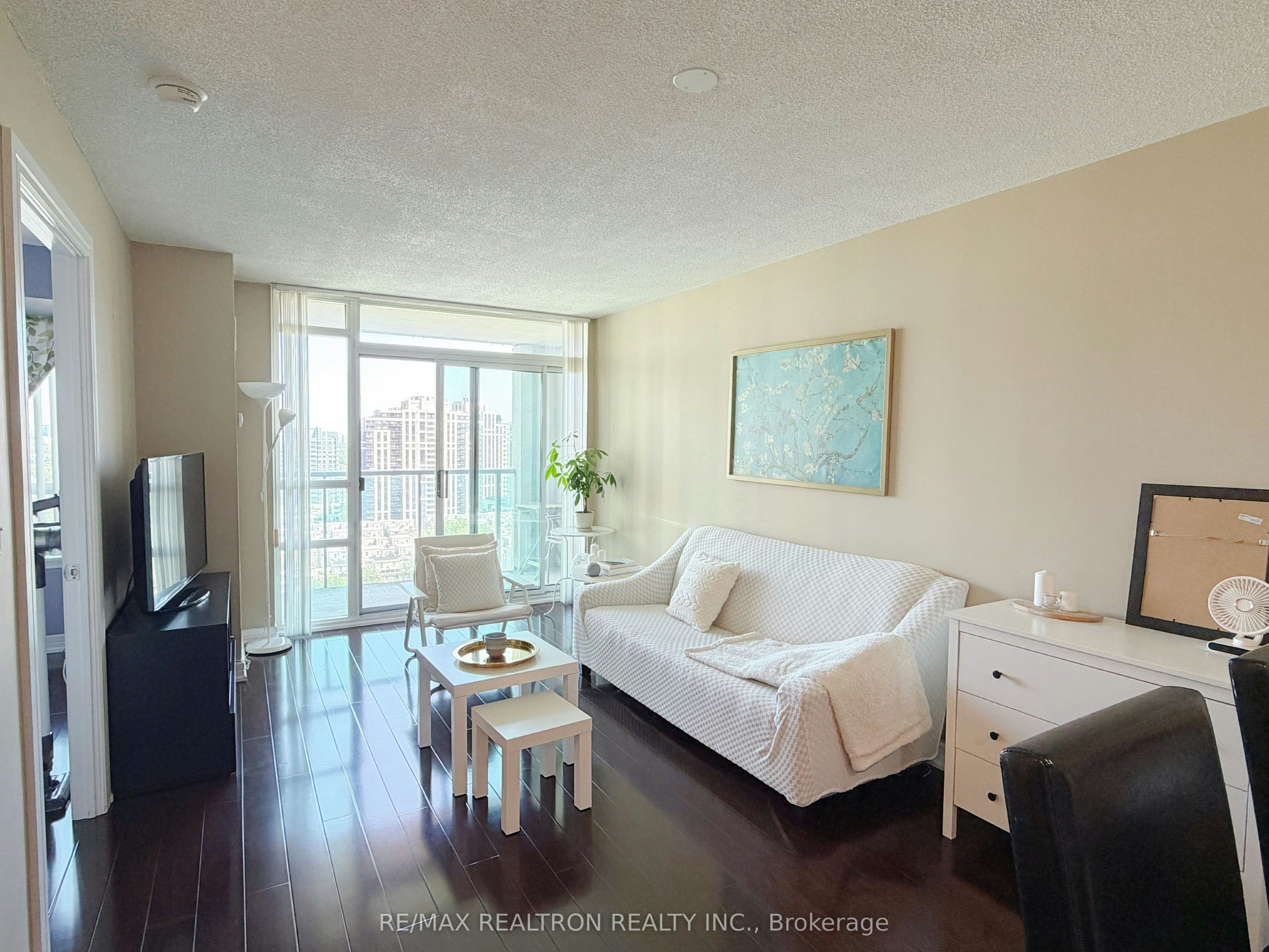 1805-18 Harrison Garden Boulevard, Toronto, ON, M2N 7J7 - 2