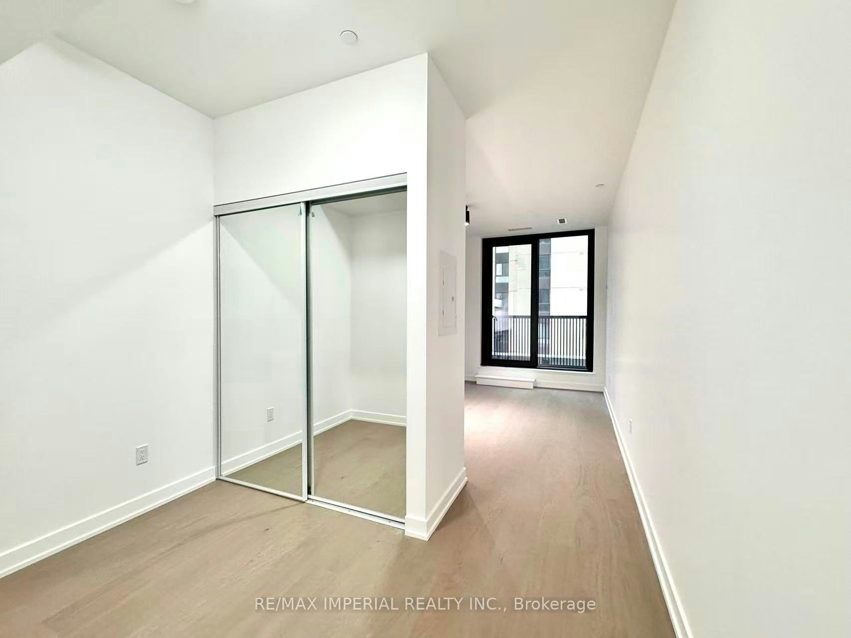 801-91 Montclair Avenue, Toronto, ON, M5P 0B1 - 6