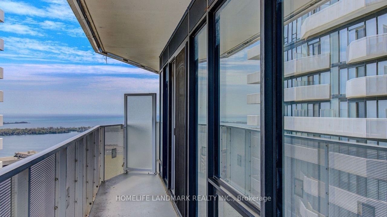 6309-88 Harbour Street, Toronto, ON, M5J 1B7 - 3