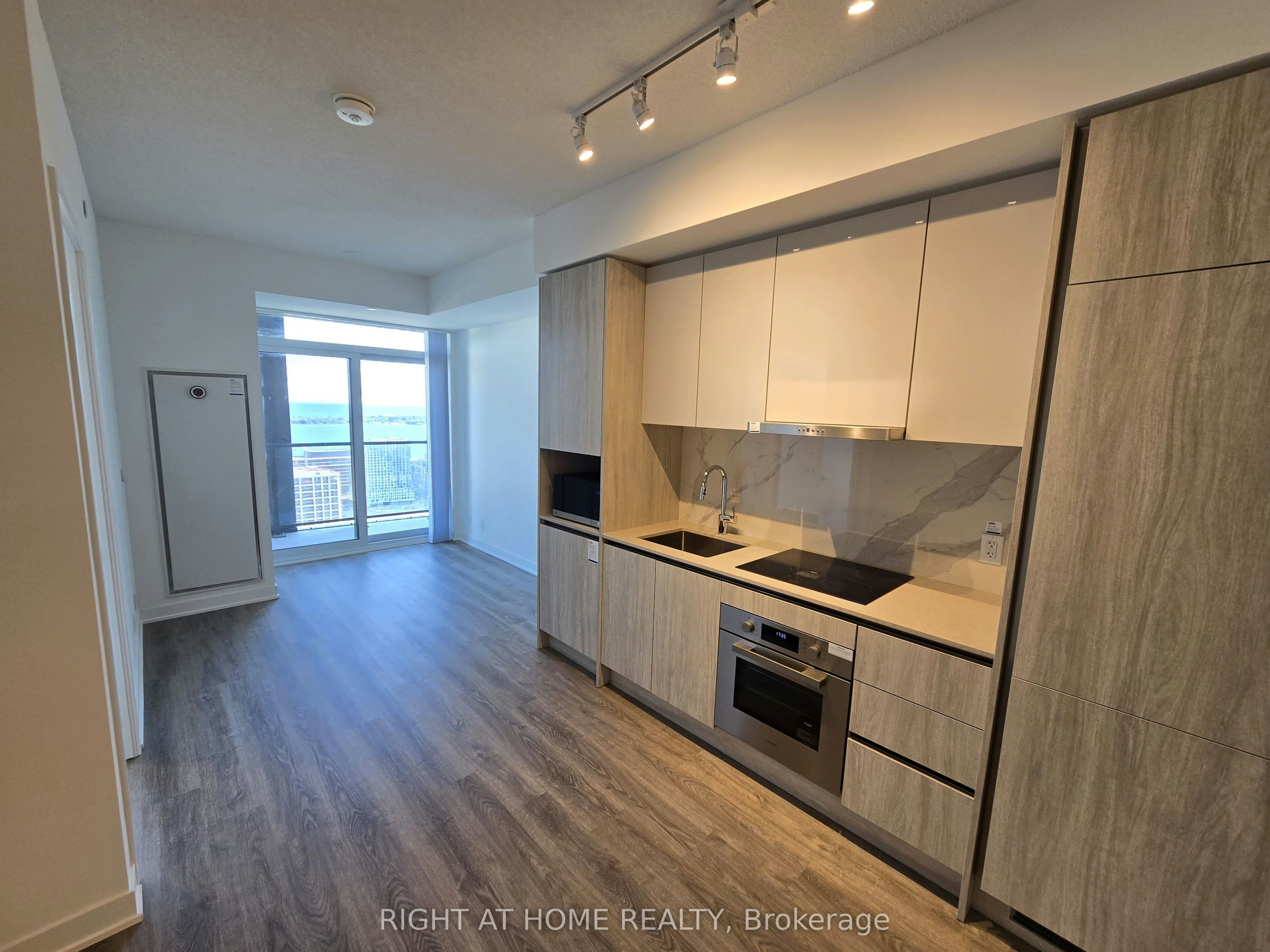 4209-180 Front Street E, Toronto, ON, M5A 0A9 - 6