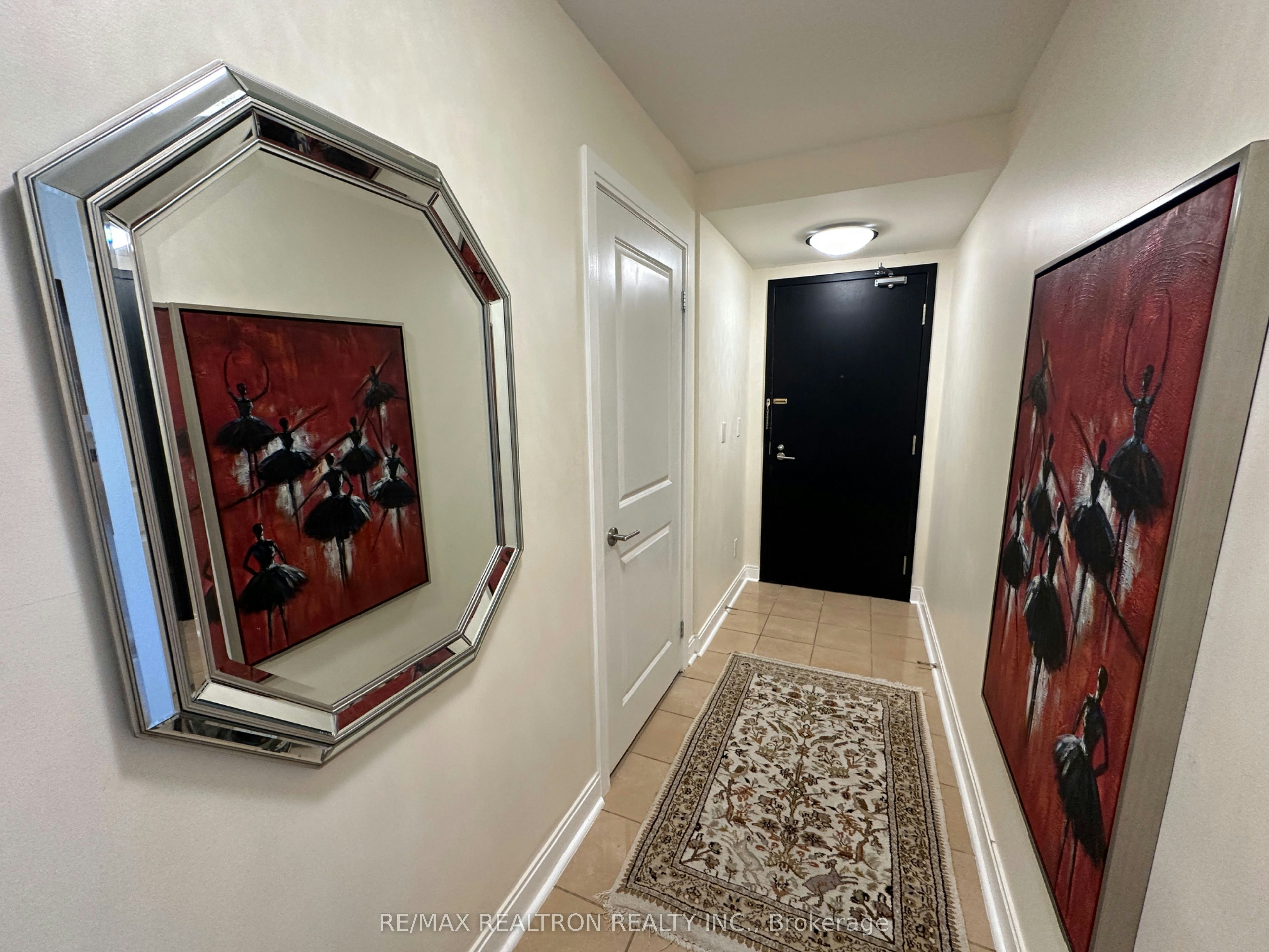 1601-18 Yorkville Avenue, Toronto, ON, M4W 3Y8 - 2