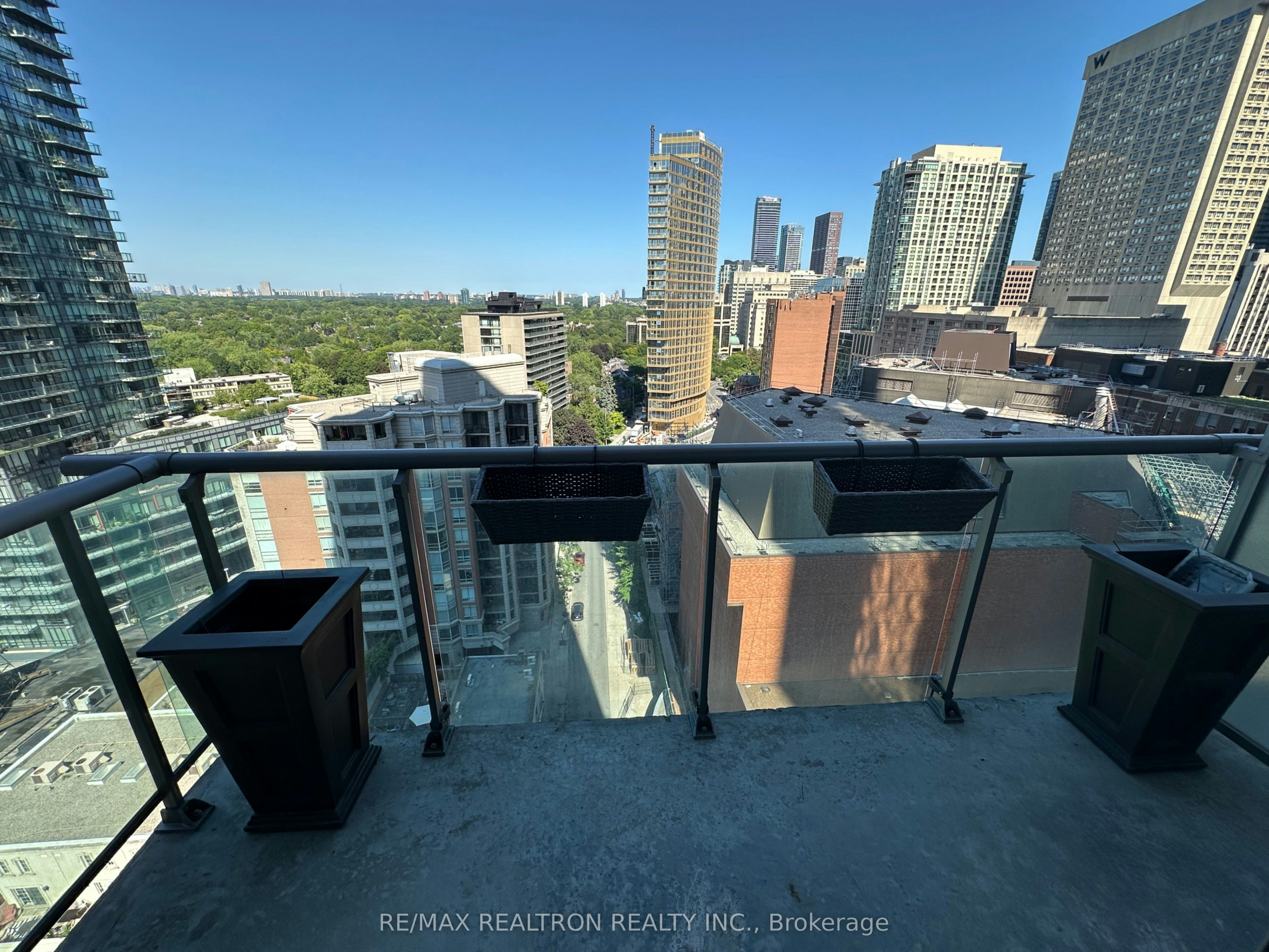 1601-18 Yorkville Avenue, Toronto, ON, M4W 3Y8 - 18