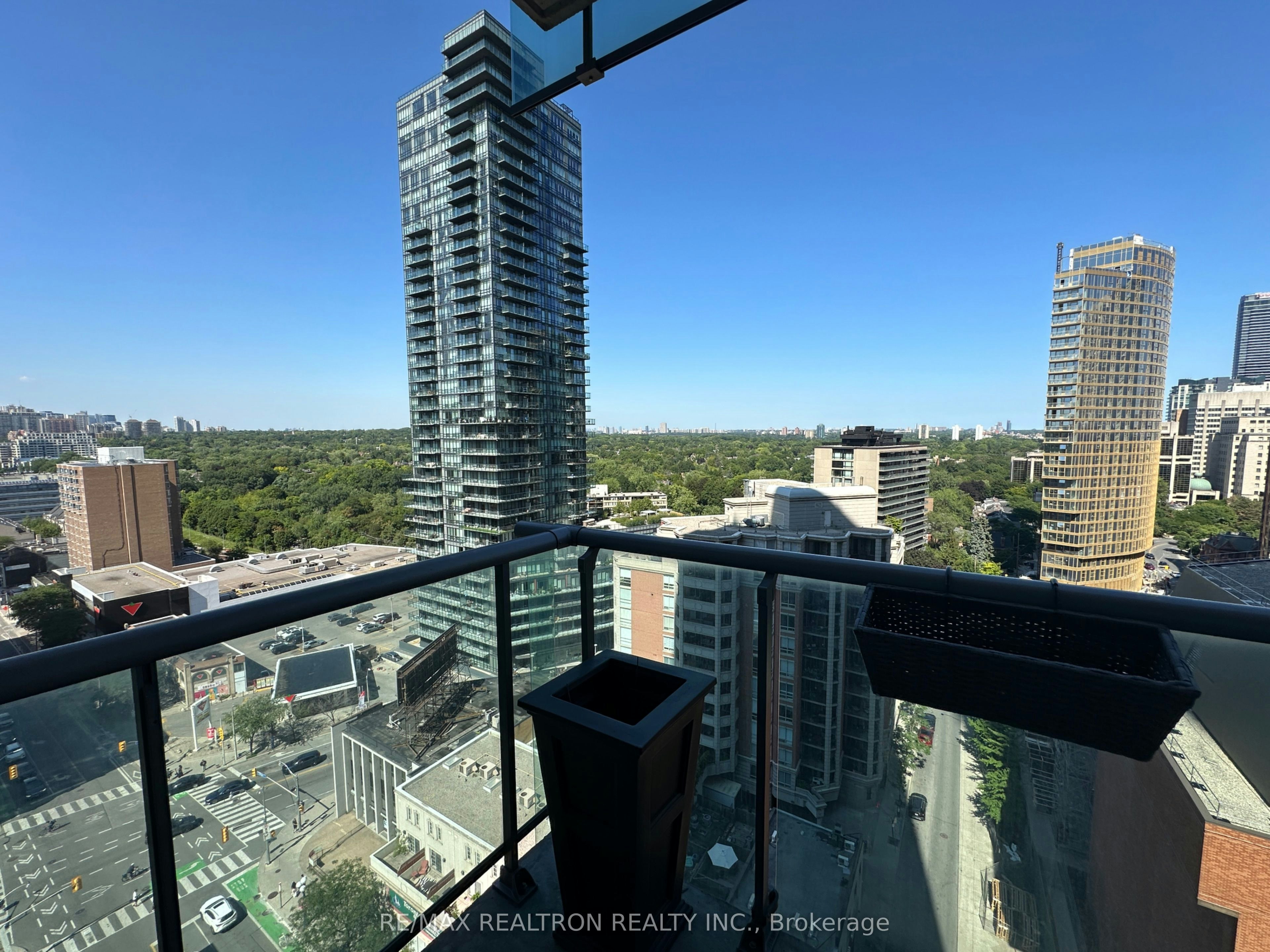 1601-18 Yorkville Avenue, Toronto, ON, M4W 3Y8 - 26