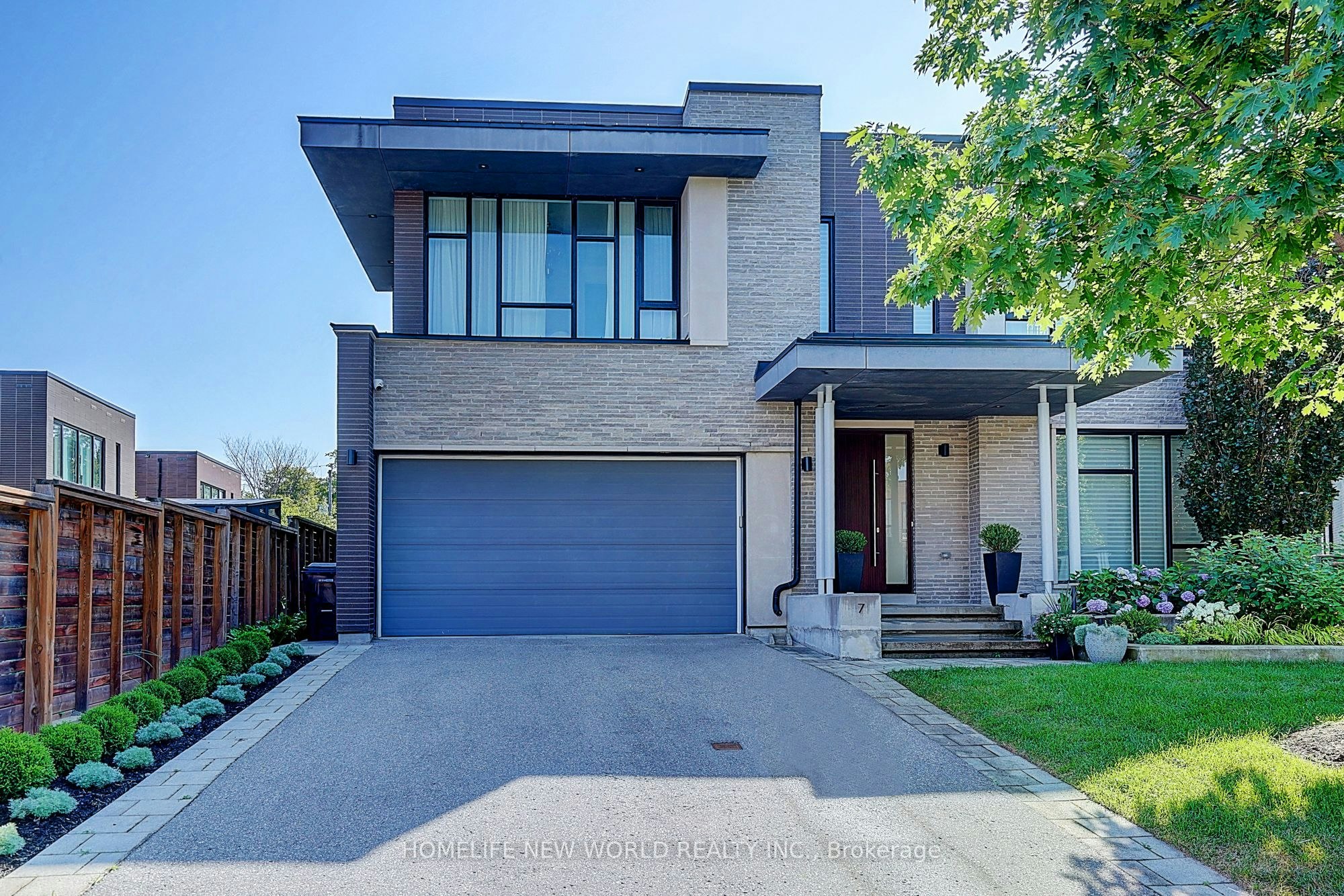 7 Valliere Place W, Toronto, ON, M2K 0C9
