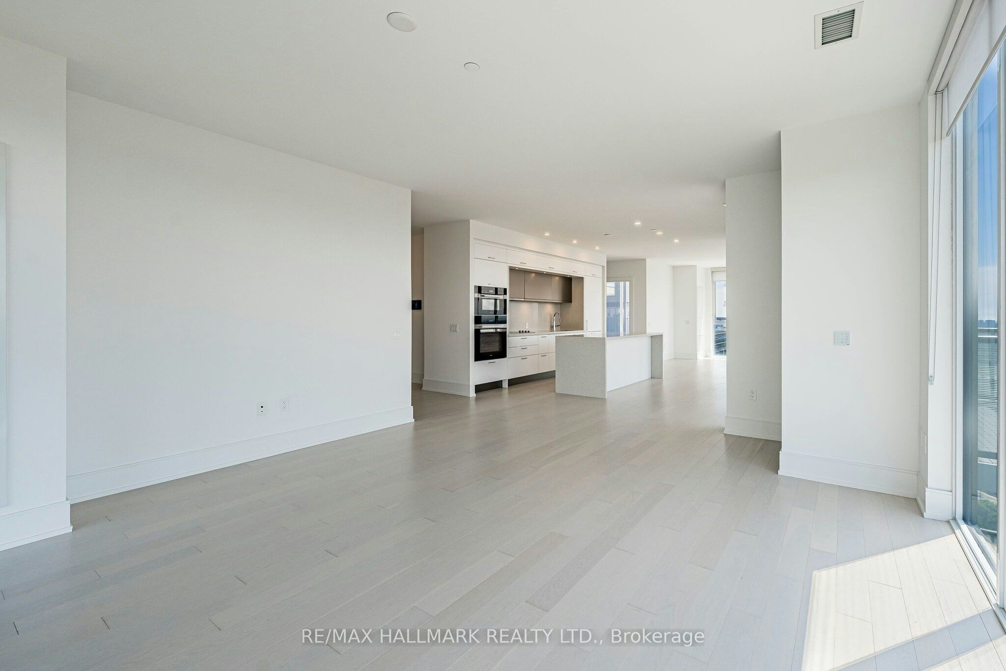3109-10 Inn ON The Park Drive, Toronto, ON, M3C 0P9 - 23